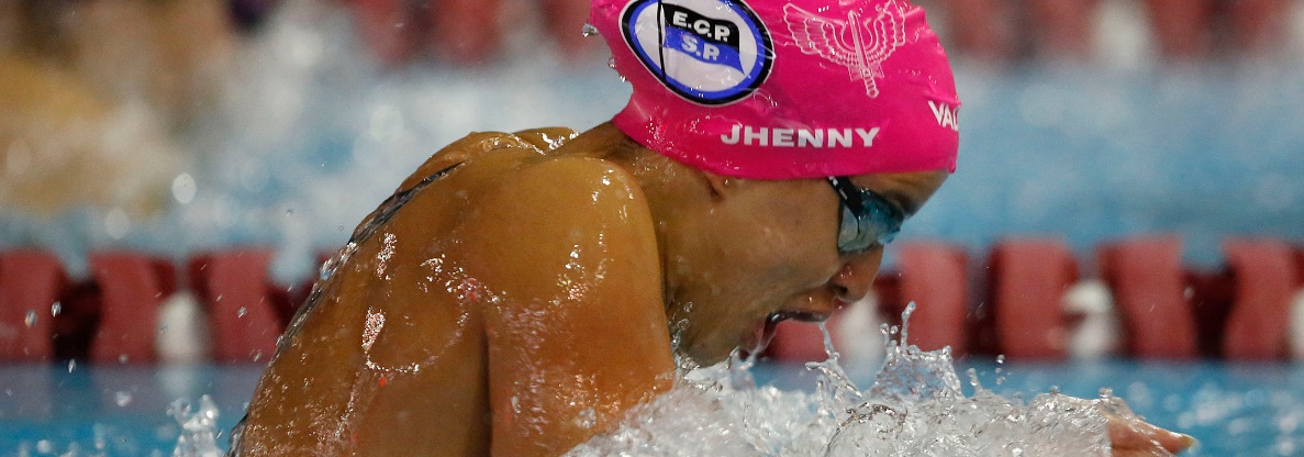 Satiro Sodré/SSPress/CBDA Natação - Jhennifer Conceição puxa a fila, e Brasil encerra etapa de Doha da Copa do Mundo com quatro medalhas