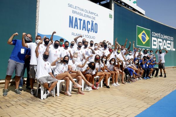 Natação: 14 atletas disputam o 1º torneio oficial neste fim de