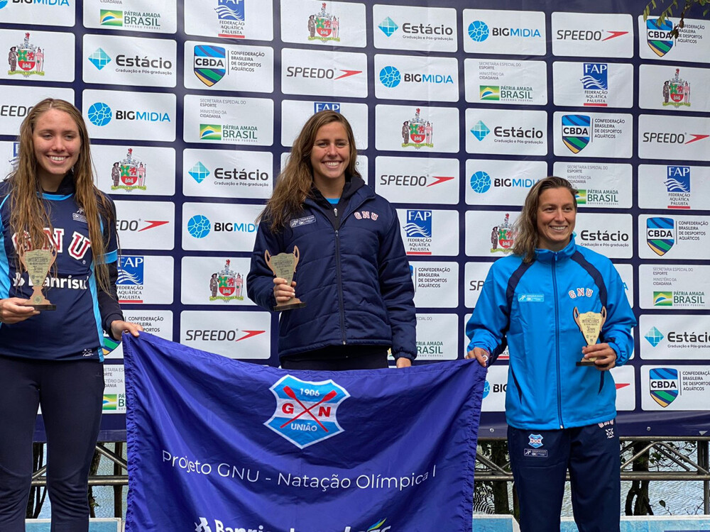 Viviane Jungblut, Guilherme Costa e Bruce Hanson garantem classificação nos 5 km para Budapeste