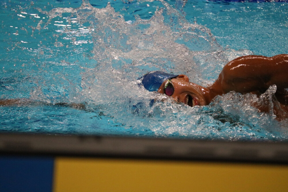 Guilherme Costa brilha de novo, quebra recorde sul-americano e é 5º do mundo nos 800m livre