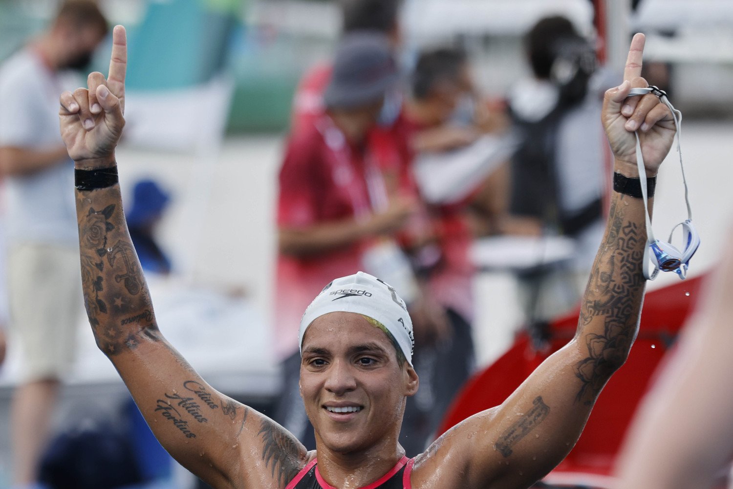 Ana Marcela é hexacampeã do Circuito Mundial de Maratonas Aquáticas da Fina
