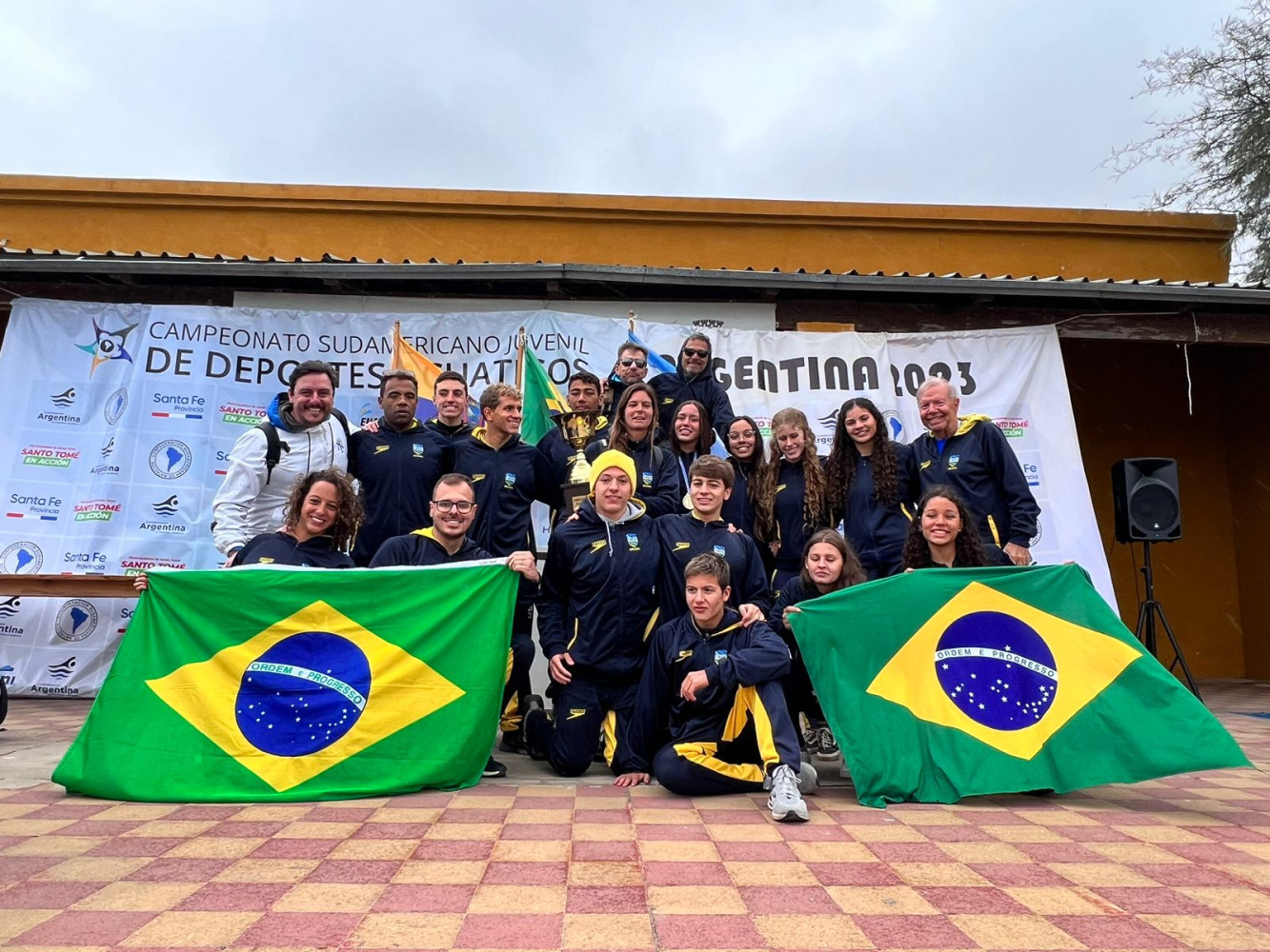 Revezamentos conquistam mais duas medalhas, e Brasil é campeão geral do Sul-Americano Juvenil nas Águas Abertas
