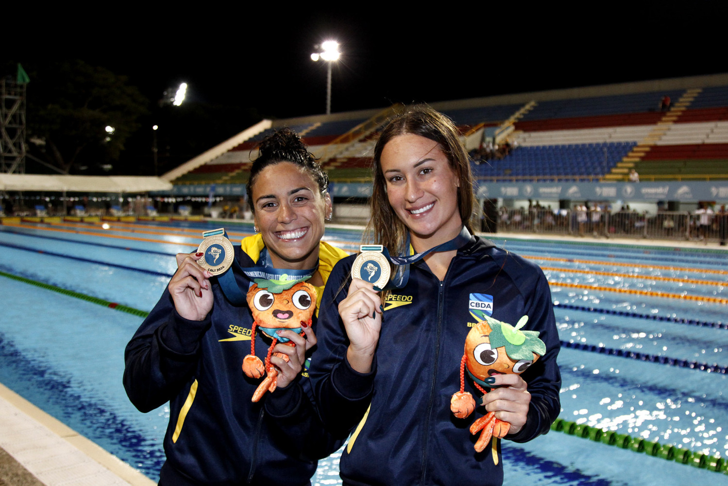 Brasil domina e conquista 17 medalhas no primeiro dia de Natação no Sul-Americano