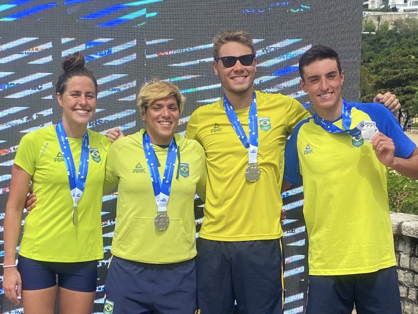 Revezamento entra para a história e conquista primeira medalha em Copas do Mundo de Águas Abertas